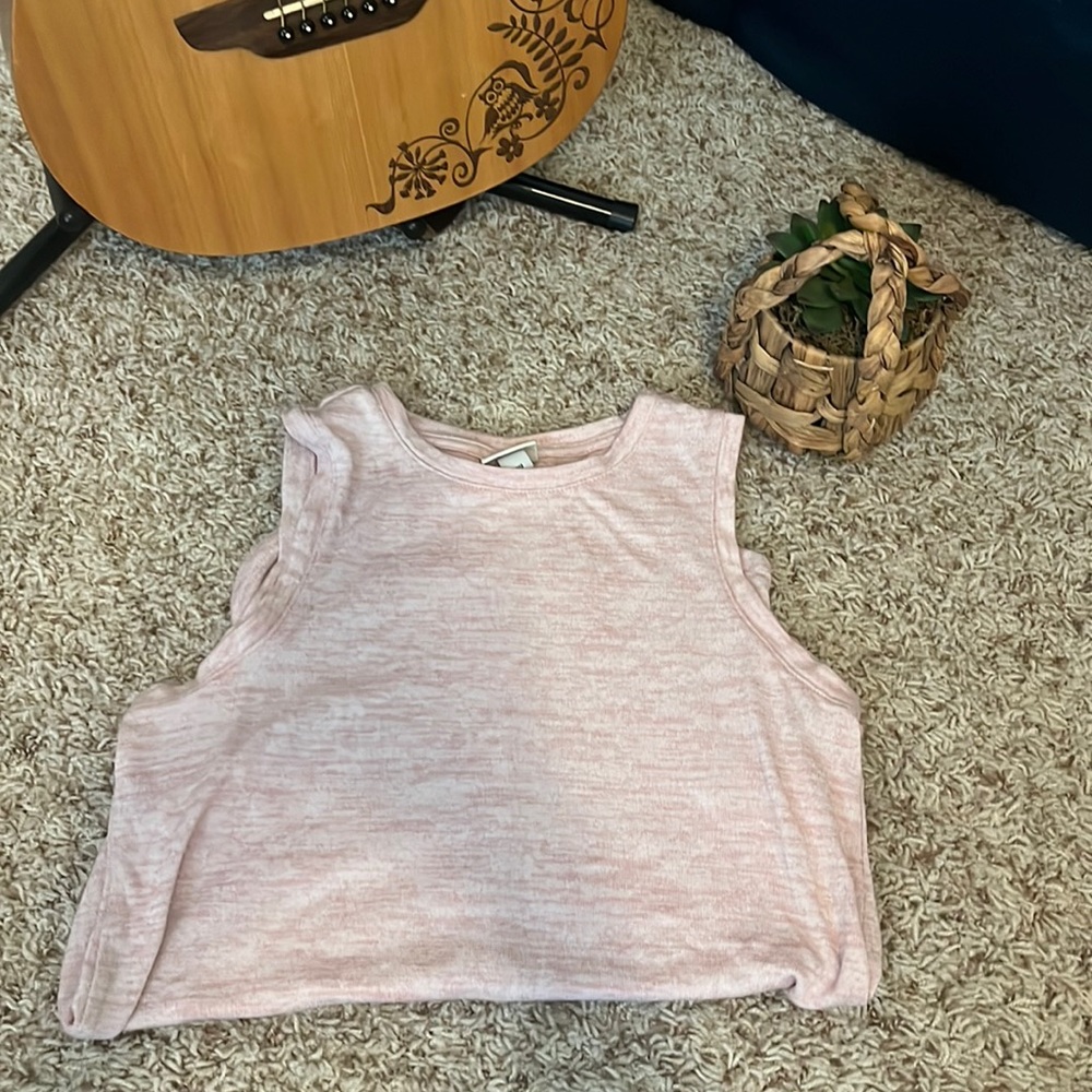 Pink soft tank ✨✨